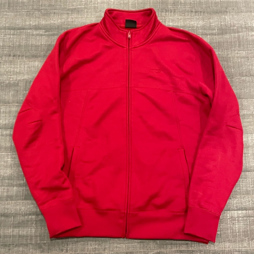 Red Oakley Zip Up Size L